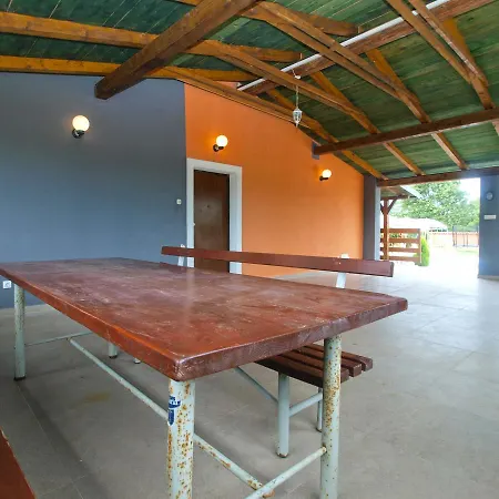 House Munevera 1698 Holiday home Pula